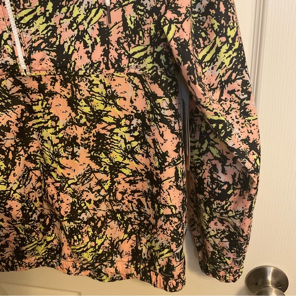 VOLCOM WIND IT UP JACKET - CLEARANCE small - Picture 5 of 14